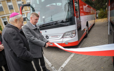 Mobilny Punkt Poboru Krwi, catering, Arcybiskup Henryk Hoser, Podsekretarz Stanu Cezary Rzemek